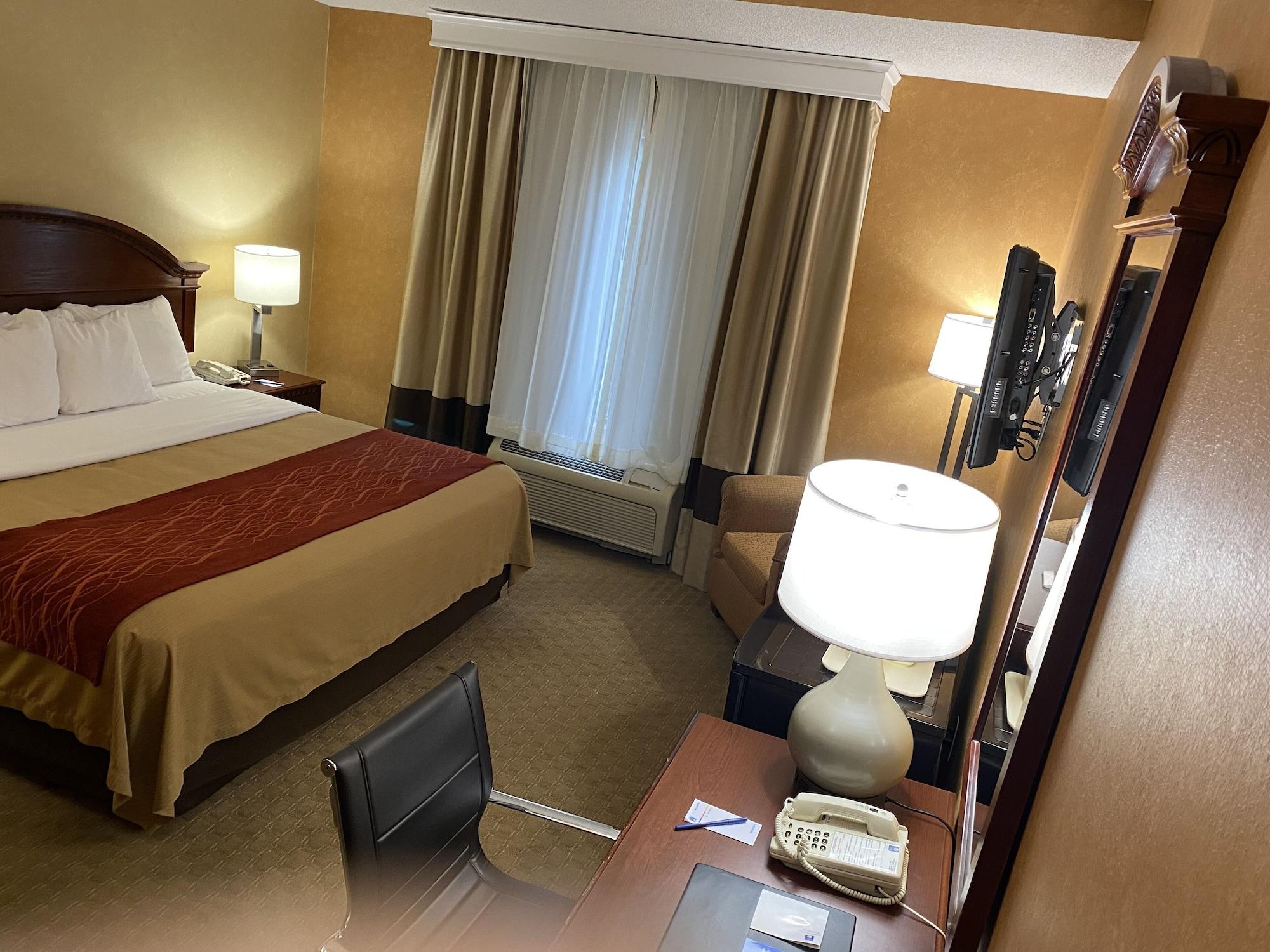 Quality Inn Near Walden Galleria Mall Cheektowaga Eksteriør billede