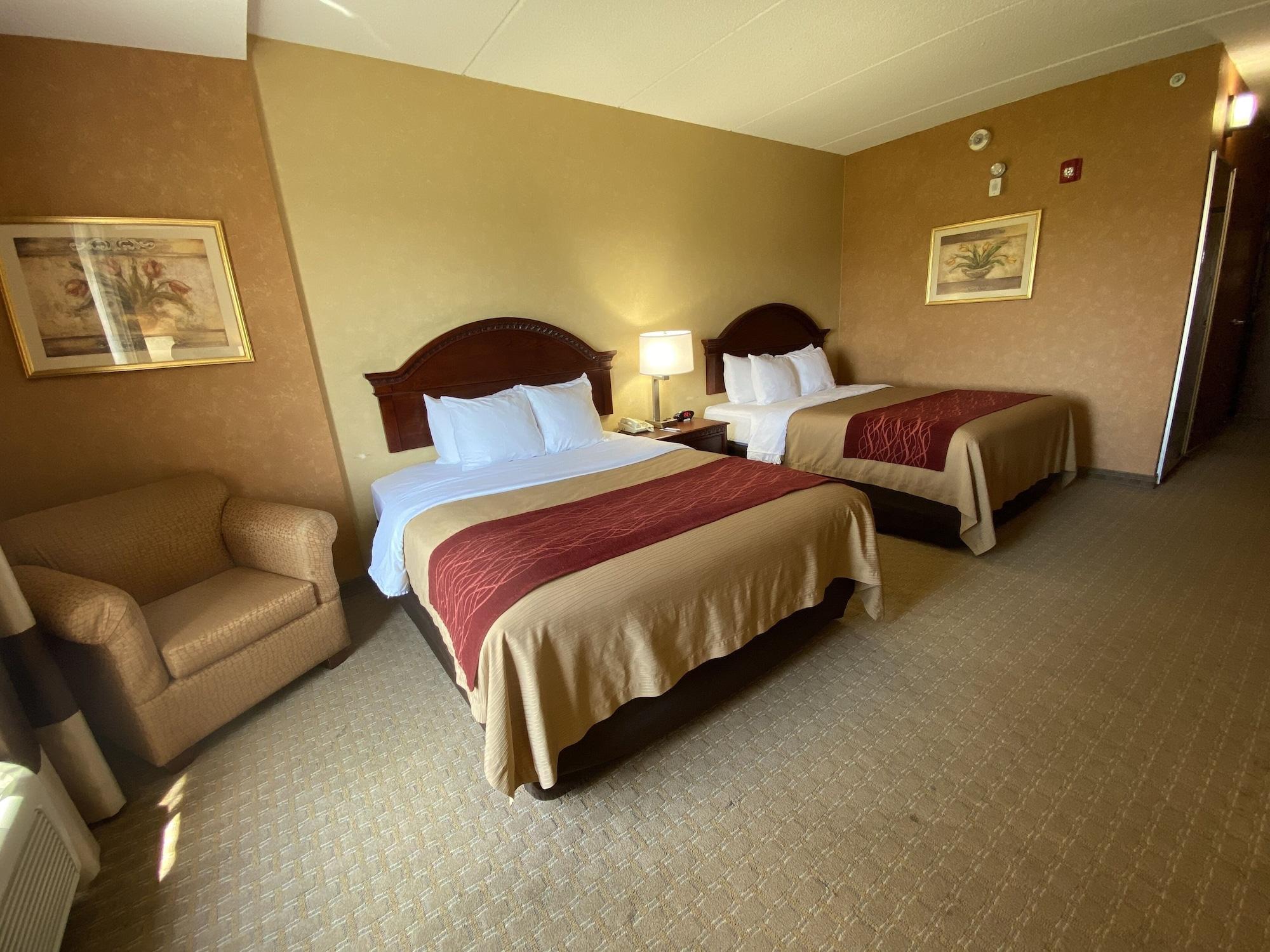 Quality Inn Near Walden Galleria Mall Cheektowaga Eksteriør billede
