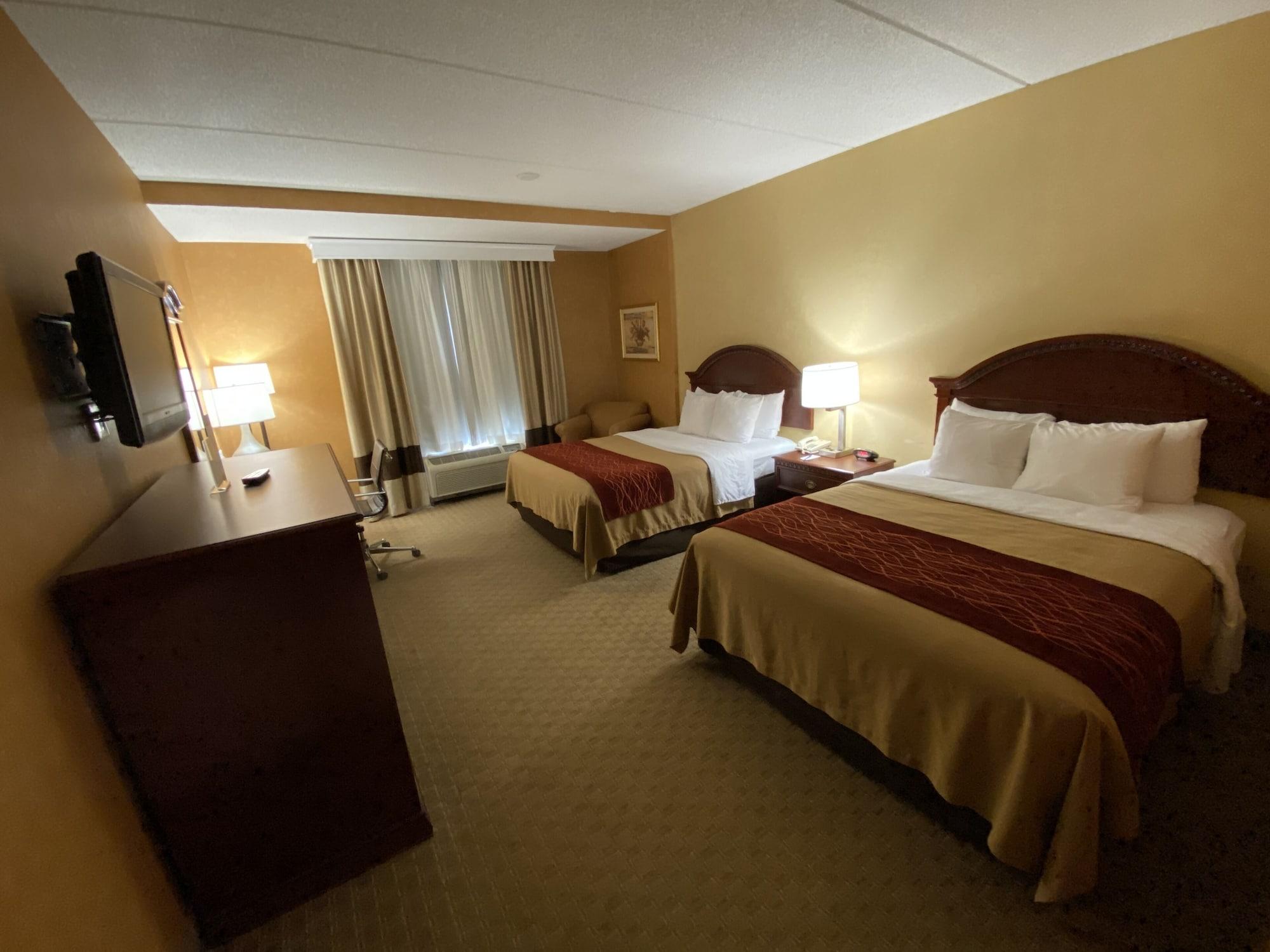 Quality Inn Near Walden Galleria Mall Cheektowaga Eksteriør billede
