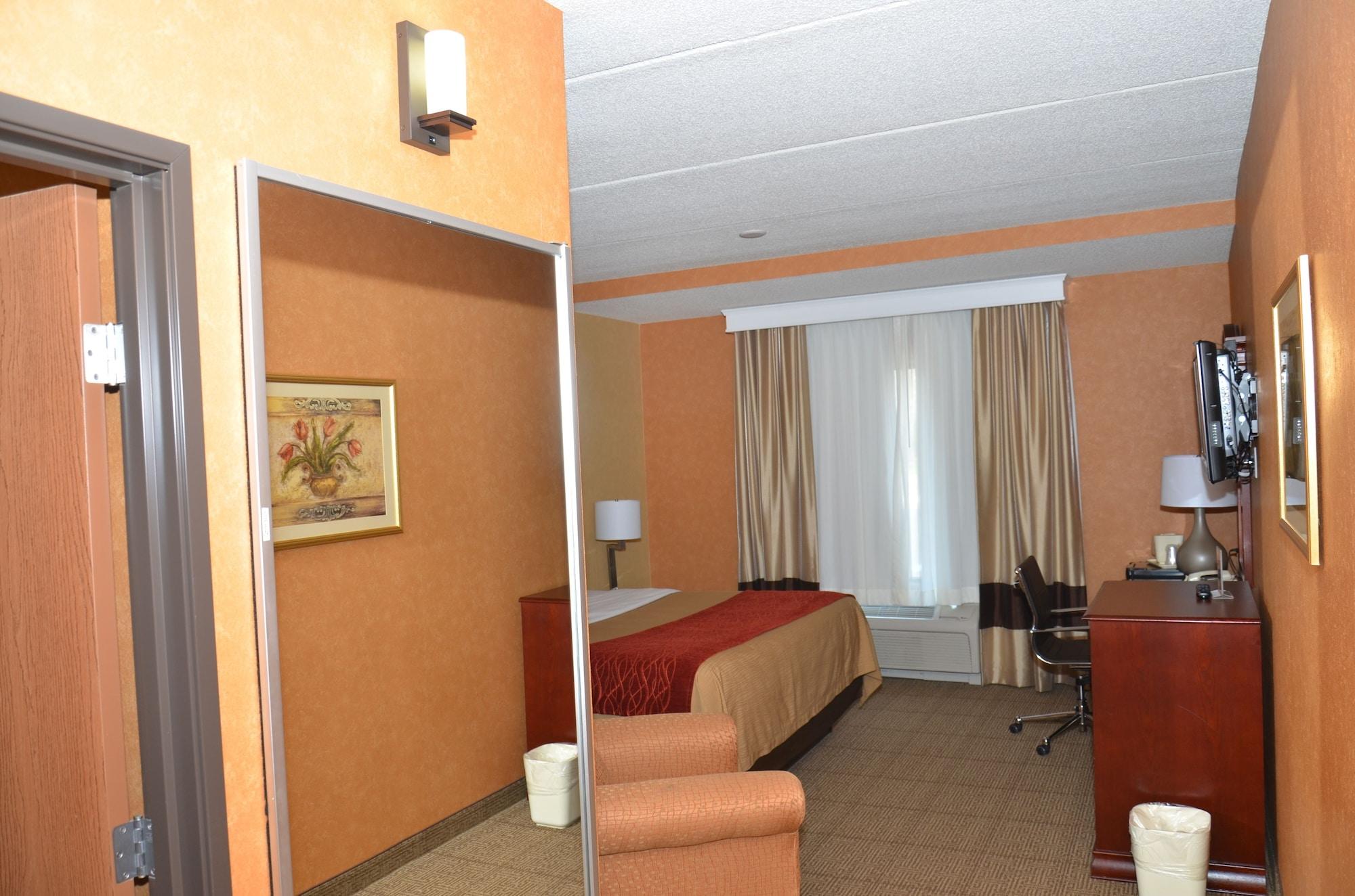 Quality Inn Near Walden Galleria Mall Cheektowaga Eksteriør billede