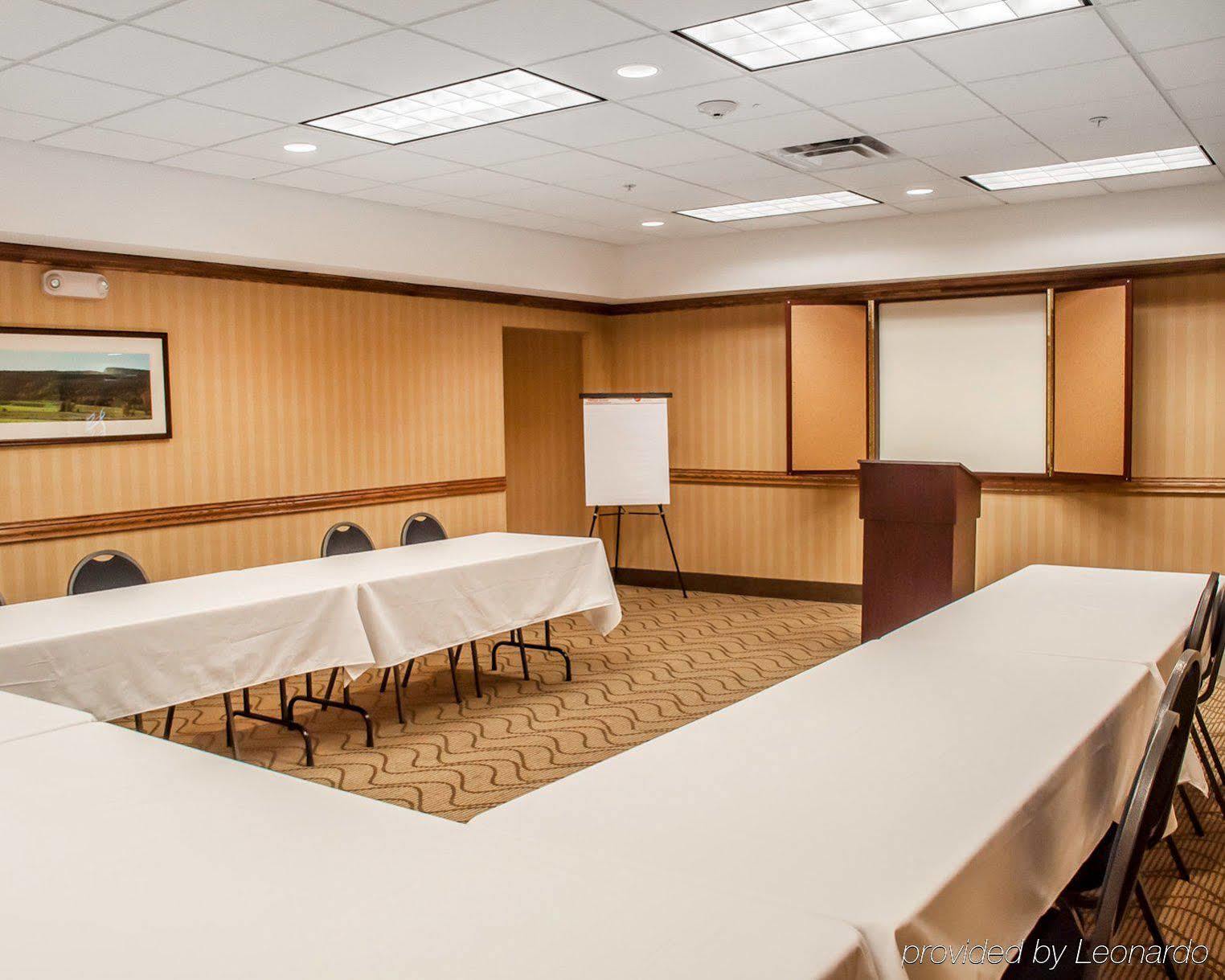 Quality Inn Near Walden Galleria Mall Cheektowaga Eksteriør billede