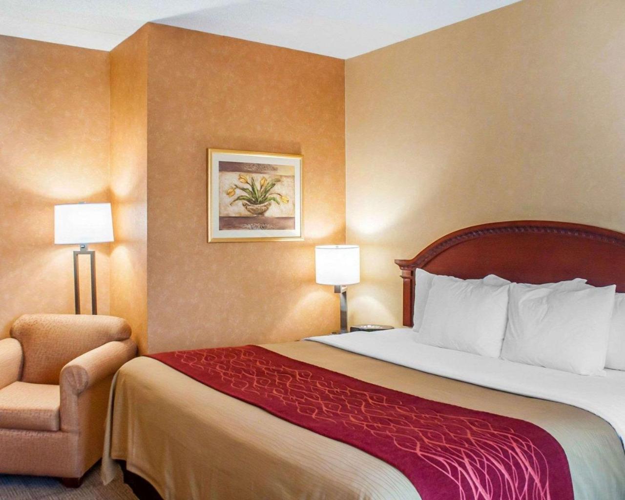 Quality Inn Near Walden Galleria Mall Cheektowaga Eksteriør billede