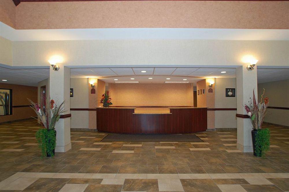 Quality Inn Near Walden Galleria Mall Cheektowaga Eksteriør billede