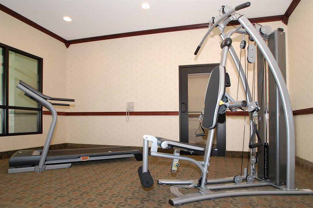 Quality Inn Near Walden Galleria Mall Cheektowaga Eksteriør billede